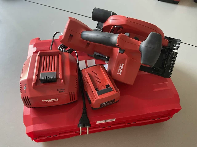 Hilti scw 22-a cirkelzaagmachine - afbeelding 3 van  4