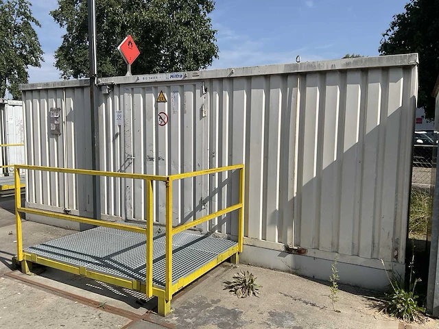 Hiltra bs-6 dkz chemicaliën opslagcontainer - afbeelding 1 van  10