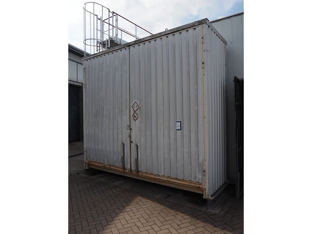 Hiltra - afbeelding 1 van  4