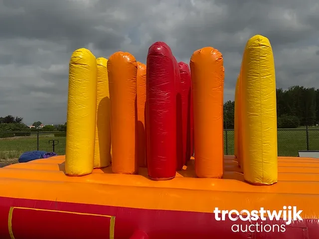 Hindernisbaan pilaren springkussen - afbeelding 7 van  9