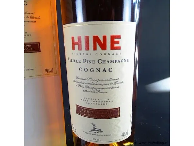 Hine cognac in doos - afbeelding 2 van  5