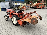 Hinomoto c174 vierwielaangedreven landbouwtractor - afbeelding 13 van  17