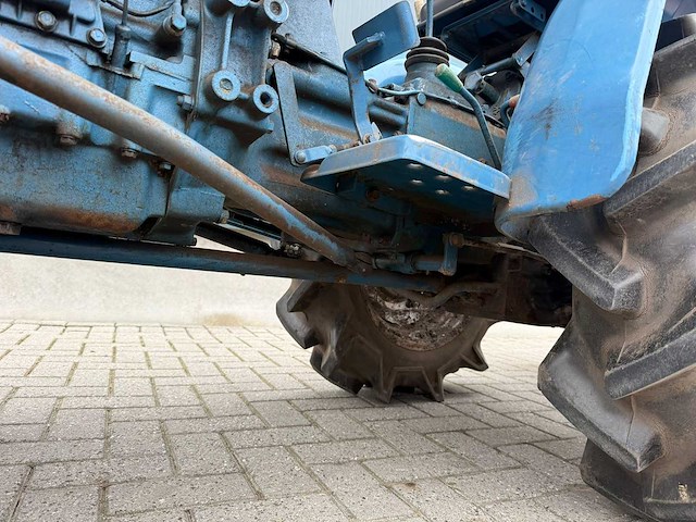 Hinomoto e-14 minitractor met grondfrees - afbeelding 5 van  21