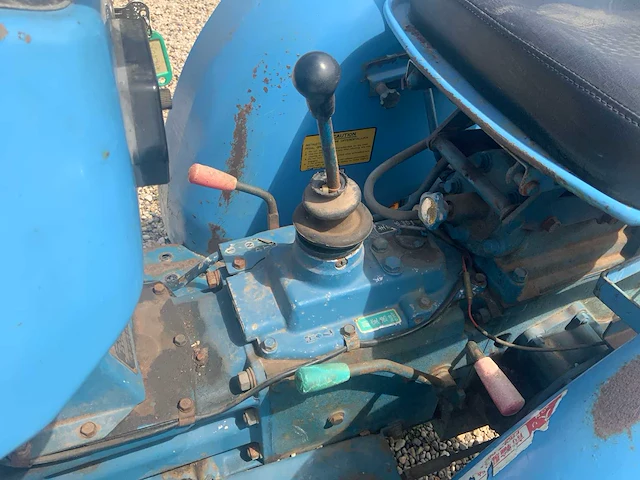 Hinomoto e150d minitractor - afbeelding 8 van  28