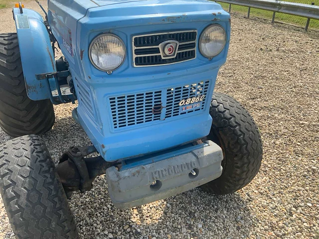 Hinomoto e150d minitractor - afbeelding 14 van  28