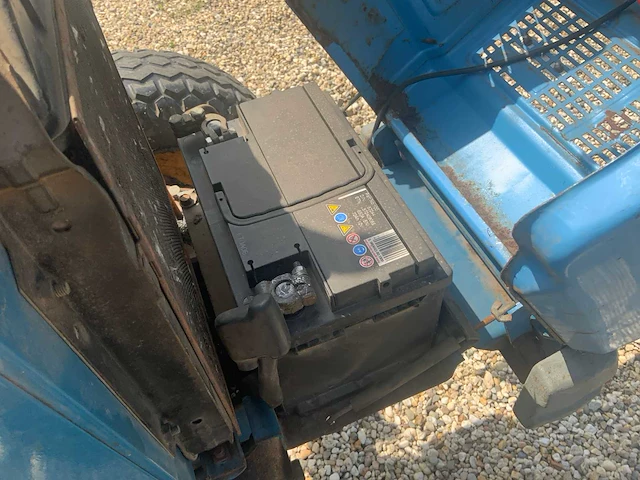 Hinomoto e150d minitractor - afbeelding 19 van  28