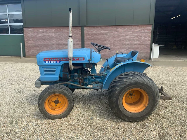 Hinomoto e150d minitractor - afbeelding 27 van  28