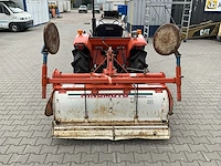 Hinomoto e2304 vierwielaangedreven landbouwtractor - afbeelding 16 van  28