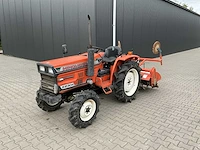 Hinomoto e2304 vierwielaangedreven landbouwtractor - afbeelding 19 van  28