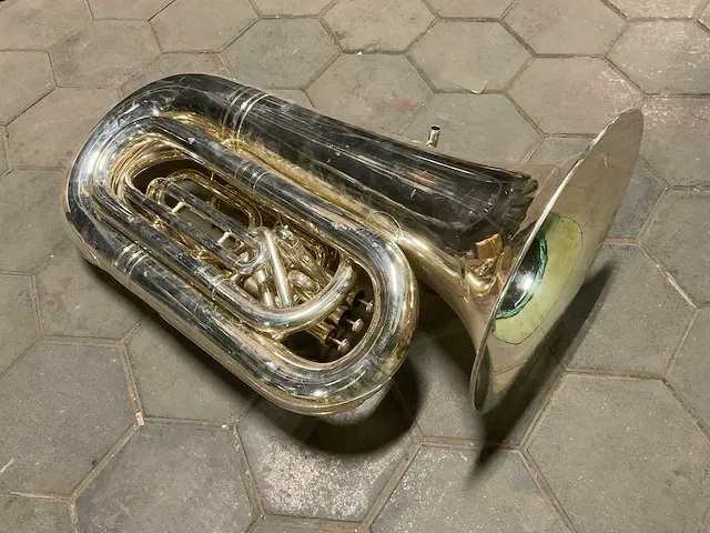 Hirsbrunner tuba - afbeelding 4 van  6