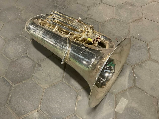 Hirsbrunner tuba - afbeelding 3 van  6