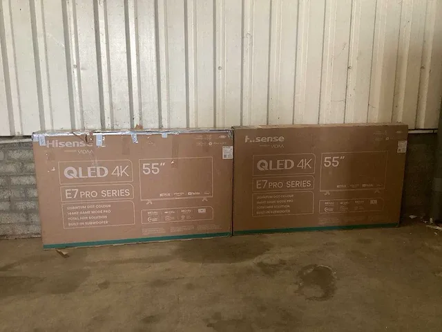 Hisense - 55inch qled - televisies (2x) - afbeelding 1 van  10