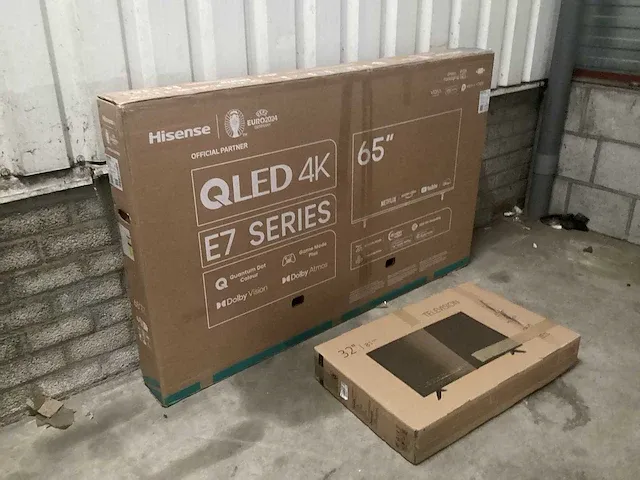 Hisense - qled - televisie - afbeelding 2 van  7