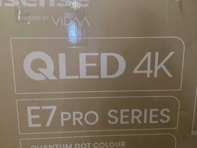 Hisense - qled - televisie - afbeelding 4 van  8