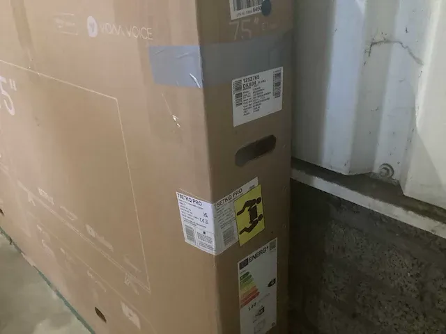 Hisense - qled - televisie - afbeelding 7 van  8