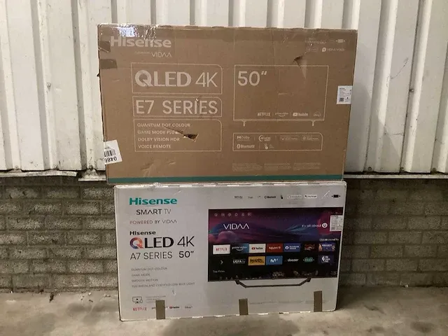 Hisense - qled 50inch - televisie (2x) - afbeelding 1 van  9