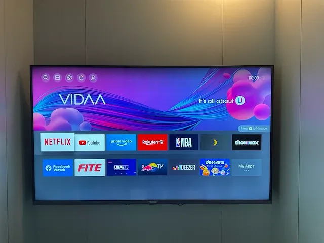 Hisense 43a70gq televisie - afbeelding 1 van  5