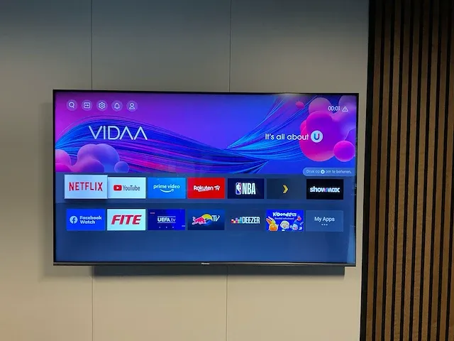 Hisense 55a70gq televisie - afbeelding 1 van  4