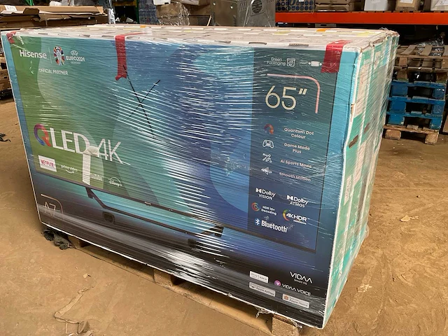 Hisense 65 inch qled televisie (5x) - afbeelding 1 van  9