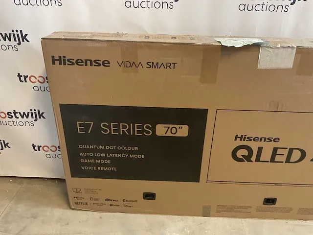 Hisense 70 inch qled televisie - afbeelding 2 van  8