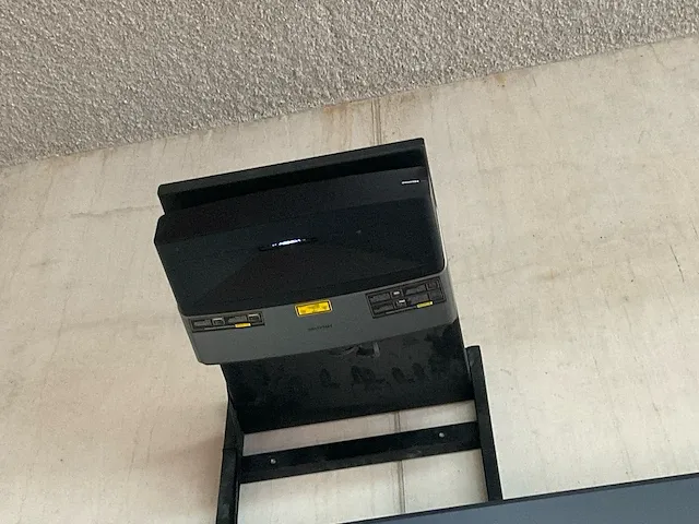 Hisense laser 4k beamer - afbeelding 2 van  5