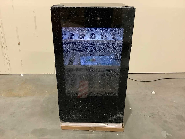 Hisense mwc4894gf wijnklimaatkast - afbeelding 2 van  7