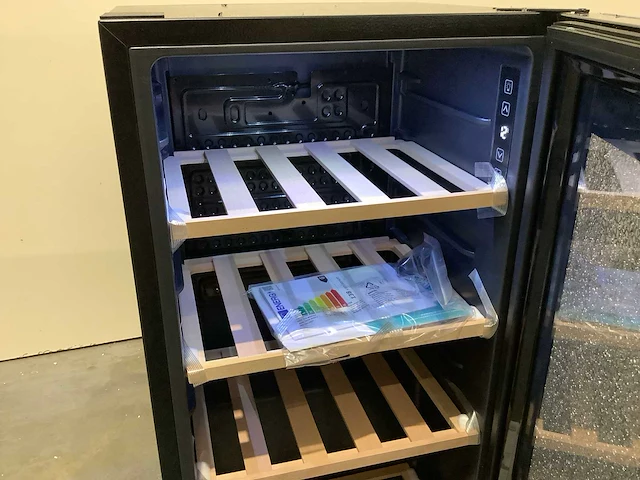 Hisense mwc4894gf wijnklimaatkast - afbeelding 7 van  7