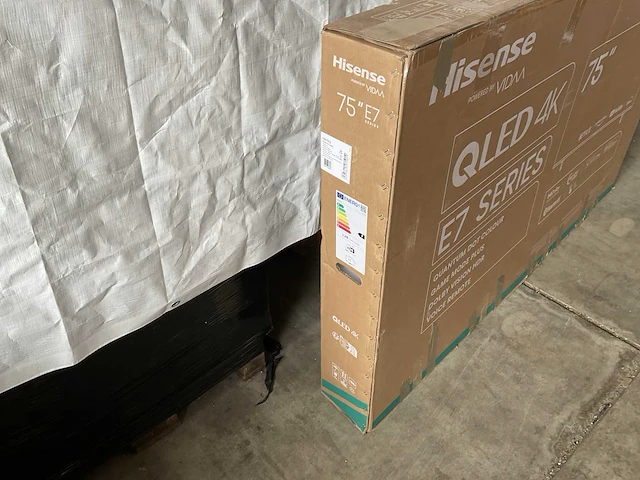 Hisense qled 75 inch televisie - afbeelding 4 van  8