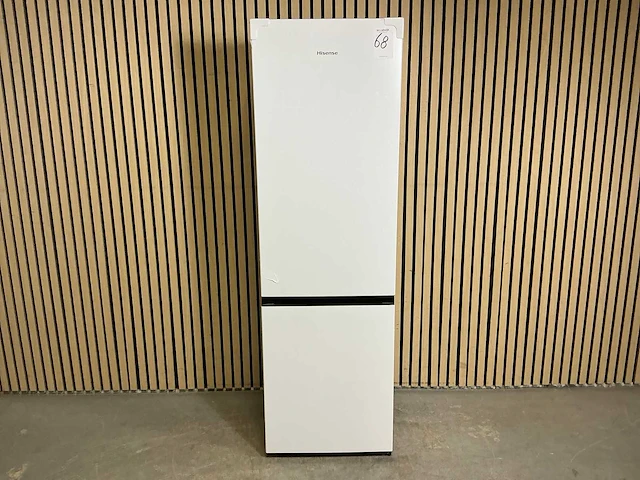 Hisense rb329n4awe vrijstaande koel-vries combinatie - afbeelding 1 van  7
