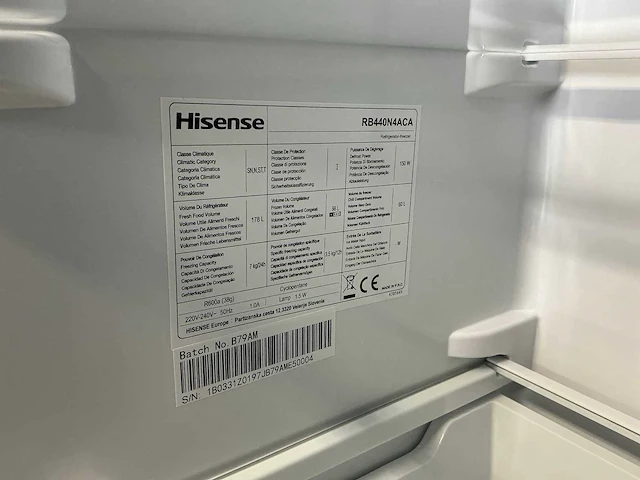 Hisense rb440n4aca. vrijstaande koel-vries combinatie - afbeelding 2 van  11