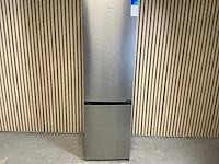 Hisense rb440n4aca. vrijstaande koel-vries combinatie - afbeelding 1 van  11
