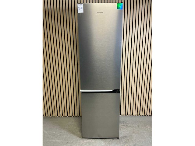 Hisense rb440n4aca vrijstaande koel-vries combinatie - afbeelding 2 van  8
