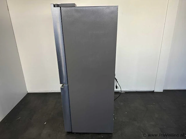 Hisense rq758n4swse amerikaanse koelkast vrijstaand 606 l e roestvrijstaal - afbeelding 5 van  6