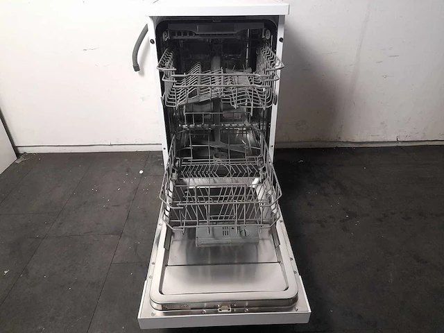 Hisense smalle vaatwasser hs520e40wuk 45cm - afbeelding 6 van  6