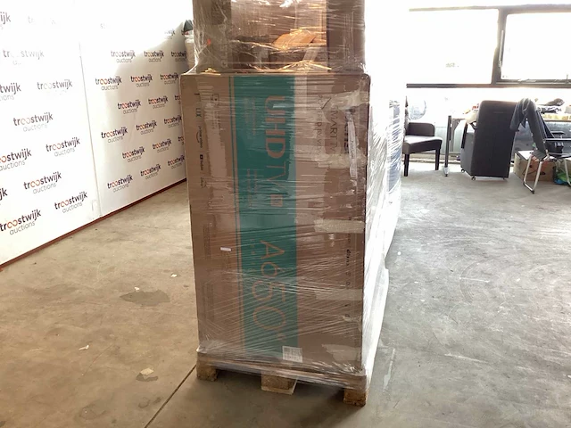 Hisense, tcl, nokia pallet televisie (2x) - afbeelding 2 van  7