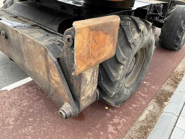 Hitachi - 2008 - zx130w - banden graafmachine - afbeelding 7 van  26