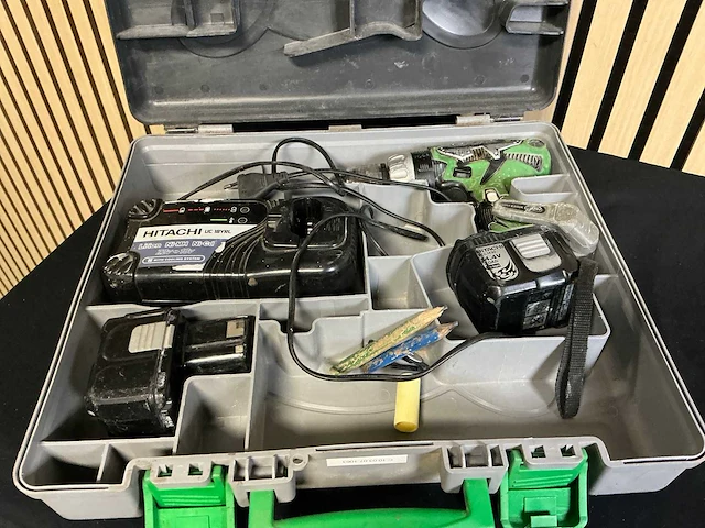 Hitachi - ds 14dl - schroefboormachine - afbeelding 4 van  5