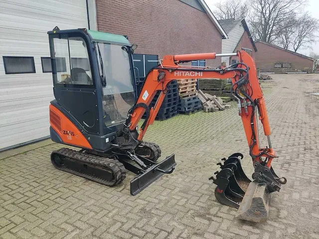 Hitachi - zx 18 - minigraafmachine - 2014 - afbeelding 10 van  13