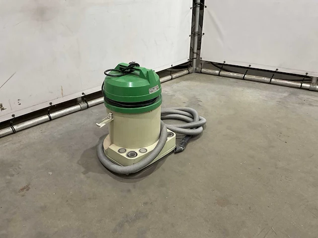 Hitachi bouw stofzuiger - afbeelding 2 van  7