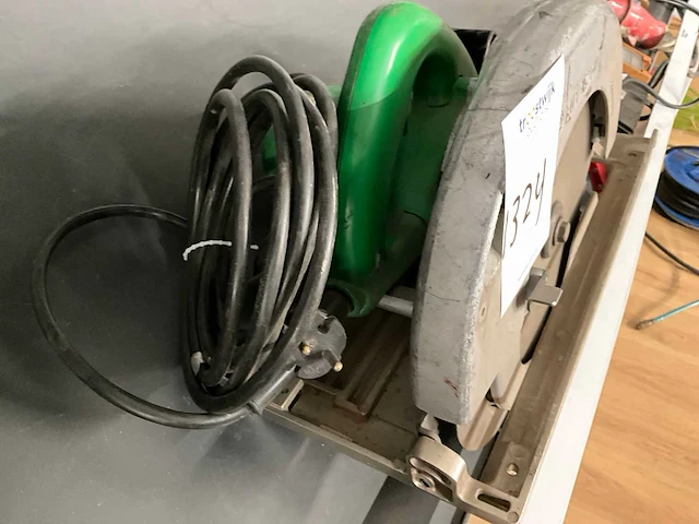 Hitachi cirkelzaagmachine - afbeelding 3 van  4
