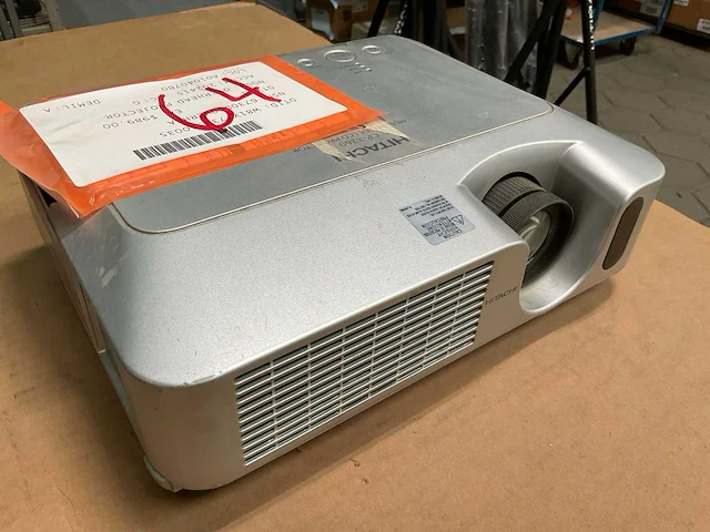 Hitachi cp-x260 projector lcd - afbeelding 2 van  6