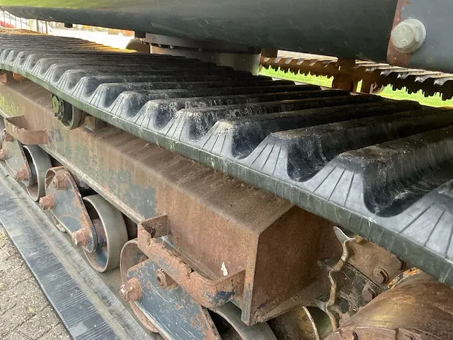 Hitachi eg70r roterende rupsdumper met silageopbouw - afbeelding 13 van  61