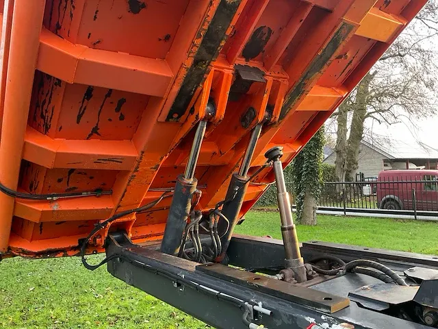 Hitachi eg70r roterende rupsdumper met silageopbouw - afbeelding 39 van  61