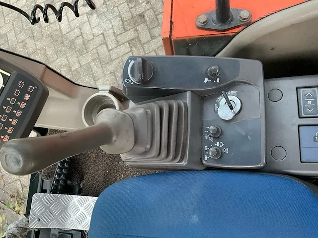 Hitachi eg70r roterende rupsdumper met silageopbouw - afbeelding 32 van  61