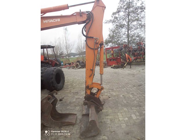 Hitachi ex40 midigraafmachine - afbeelding 17 van  18