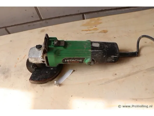 Hitachi haakse slijper type g 135r2 - afbeelding 2 van  4