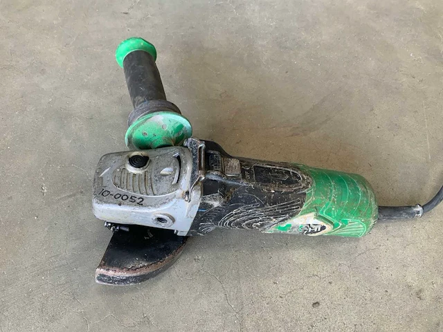 Hitachi haakse slijpmachine - afbeelding 1 van  4