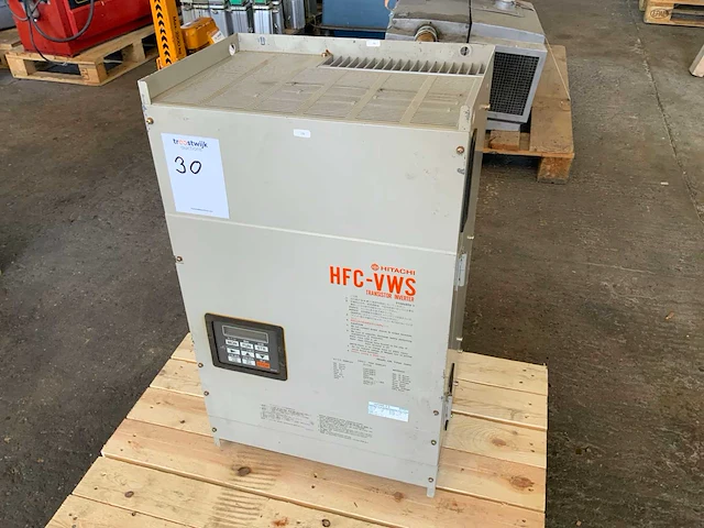 Hitachi hfc-vws frequentieregelaar - afbeelding 1 van  4