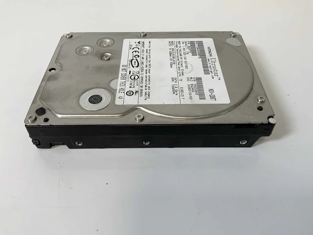 Hitachi (hua721010kla330) 1 tb sata hdds (9x) - afbeelding 5 van  8
