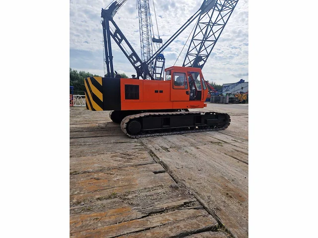 Hitachi kh 180-3 rubsband kraan - afbeelding 11 van  13
